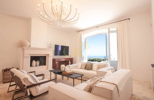 Monopoli Villa | 250 m² Villa ∙ 7 bedrooms ∙ 14 guests