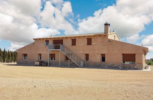 Villarrobledo Apartment | 270 m² Apartment ∙ 2 bedrooms ∙ 5 guests