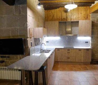 Freixenet House | 280 m² House ∙ 3 bedrooms ∙ 10 guests
