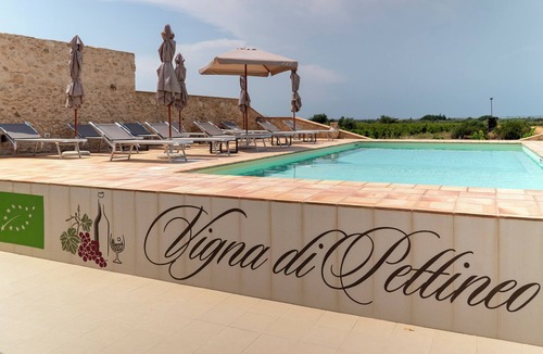 Vittoria Apartment | 3 bedroom apartment in sicily