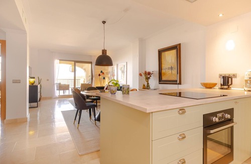 New Golden Mile Apartment | 3-Bedroom Apartment with Sea & Mountain Views