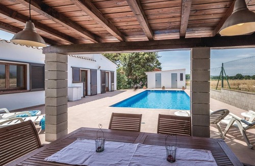 Vidreres House | 3 bedroom nice home in Vidreres