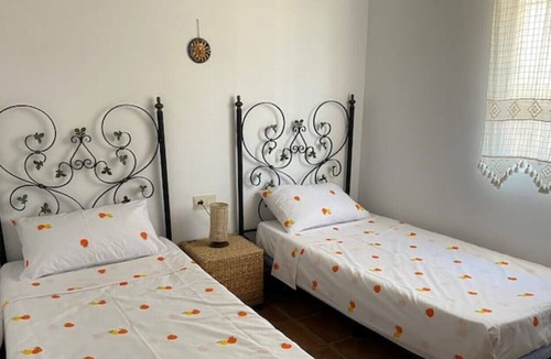 Arenas del Rey Villa | 3 bedroom villa in Pantano de los Bermejales with private pool