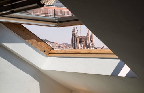 Dreta de l'Eixample Apartment | 3 Bedroom with terrace