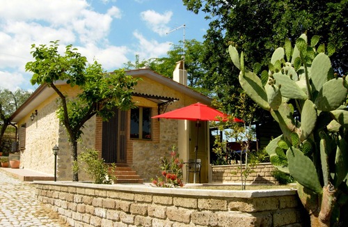 Montecchio Apartment | 3 cozy vacation apartments, to rent individually or as a family/friends