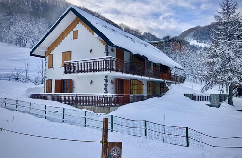 Limone Piemonte House | 3 Limone Hut White Reserve Ski-in Ski-out Morel chairlift