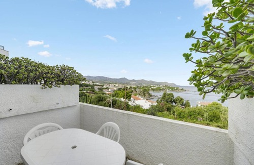 Llanca Apartment | 30 m² Apartment ∙ 1 bedroom ∙ 4 guests
