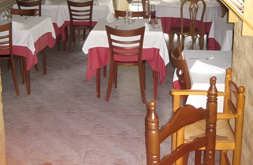 Torroella de Montgri Bed & Breakfast | 30 m² Bed and breakfast ∙ 5 guests