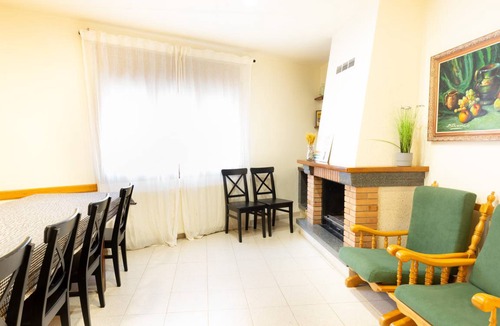 Gualta House | 300 m² House ∙ 6 bedrooms ∙ 17 guests