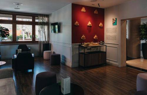 Figueres Hotel | 32 m² Hotel ∙ 10 guests