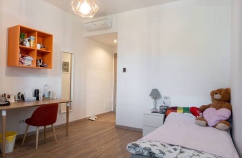 Cologno Monzese Resort | 350 m² Private room ∙ 1 bedroom ∙ 1 guest