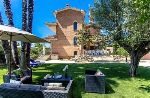Can Vinyals Villa | 357 m² Villa ∙ 6 bedrooms ∙ 12 guests