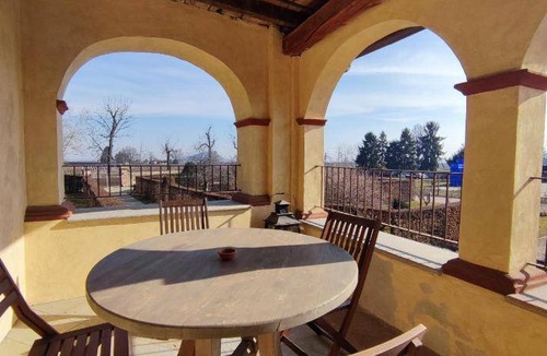 Campiglione Fenile House | 40 m² Farmhouse ∙ 5 guests