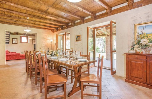 Stroncone House | 400 m² House ∙ 7 bedrooms ∙ 16 guests