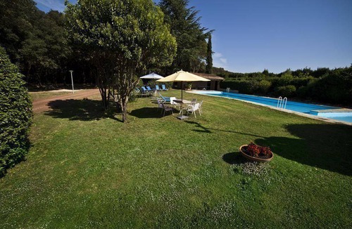 Vilanant House | 400 m² House ∙ 8 bedrooms ∙ 21 guests