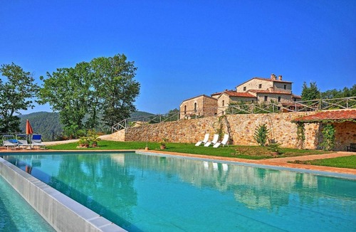 Monticiano Villa | 400 m² Villa ∙ 14 bedrooms ∙ 27 guests