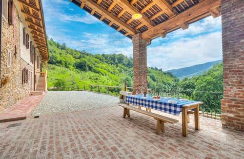 Pagno Villa | 400 m² Villa ∙ 4 bedrooms ∙ 8 guests