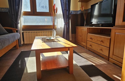 Felechosa Apartment | 44 m² Apartment ∙ 1 bedroom ∙ 4 guests