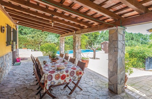 Mont Barbat House | 5 bedroom accommodation in Maçanet de la Selva