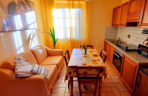 Panicale House | 5 Bedroom Private vacation home in Umbria