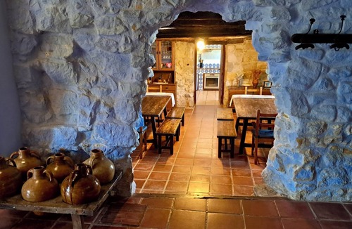 Horta de Sant Joan Villa | 5 bedroom Villa with Large Pool and Garden in southern Catalonia
