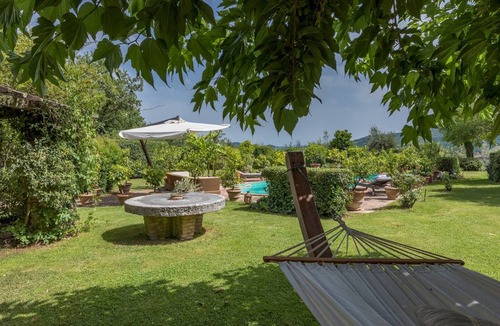 Monte Castello di Vibio Villa | 500 m² Villa ∙ 4 bedrooms ∙ 8 guests