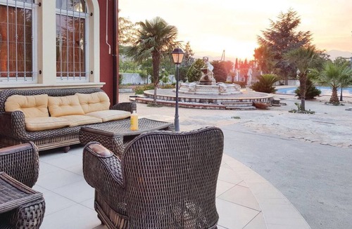 Caccianova Villa | 500 m² Villa ∙ 5 bedrooms ∙ 10 guests