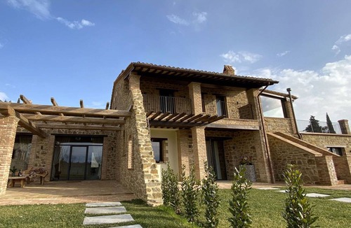 Deruta Villa | 500 m² Villa ∙ 10 bedrooms ∙ 24 guests