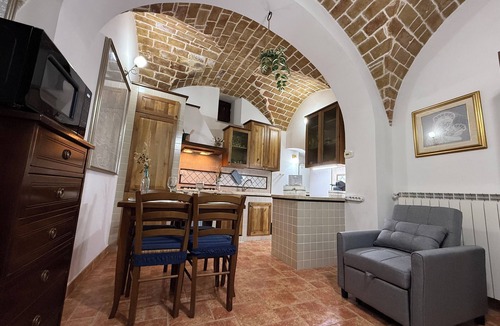 Bomba House | 500 year old Italian home located in the heart of historic Bomba