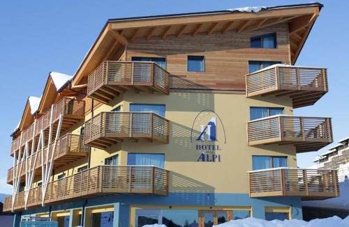 Passo del Tonale Hotel | 54 m² Hotel ∙ 4 guests