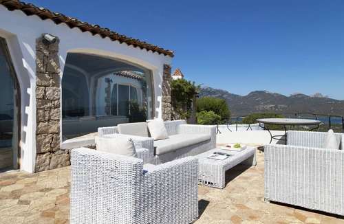 Porto Rotondo Villa | 540 m² Villa ∙ 9 bedrooms ∙ 20 guests