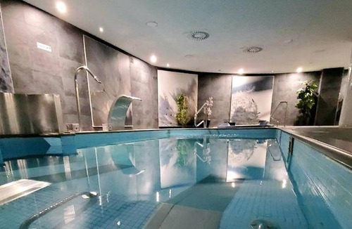 Langreo Hotel | 55 m² Hotel ∙ 127 guests