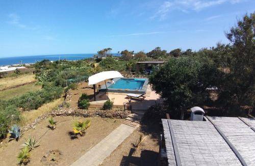 Pantelleria Villa | 55 m² Villa ∙ 2 bedrooms ∙ 4 guests
