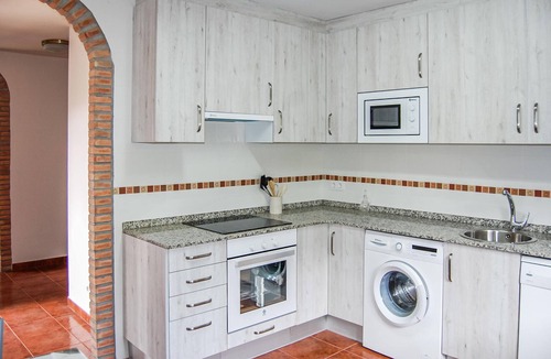 La Portilla House | 6 bedroom accommodation in Llanes