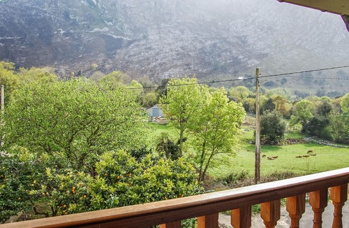 La Portilla House | 6 bedroom accommodation in Llanes