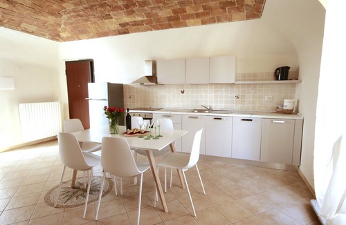 Viarigi Condo | 6 Charming Apartments Perfect for Groups of up to 20 People