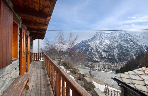 Champorcher Apartment | 60 m² Apartment ∙ 1 bedroom ∙ 5 guests