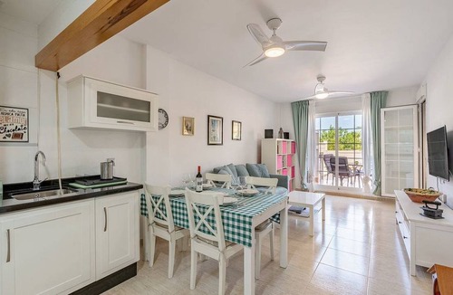 Retamar Apartment | 60 m² Apartment ∙ 2 bedrooms ∙ 4 guests