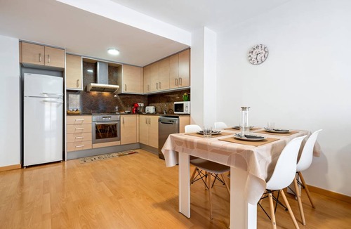 Flix Apartment | 60 m² Apartment ∙ 2 bedrooms ∙ 4 guests