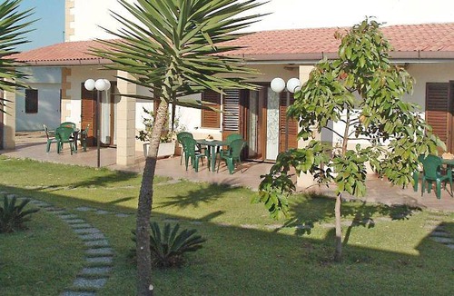 Bernalda House | 60 m² Farmhouse ∙ 2 bedrooms ∙ 5 guests