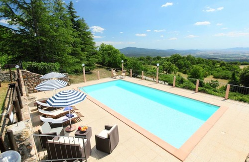 Roccastrada Villa | 60 m² Villa ∙ 2 bedrooms ∙ 6 guests