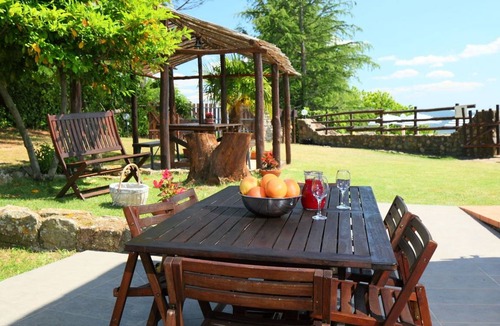 Roccastrada Villa | 60 m² Villa ∙ 2 bedrooms ∙ 6 guests