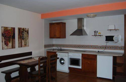Biescas Apartment | 65 m² Apartment ∙ 2 bedrooms ∙ 5 guests