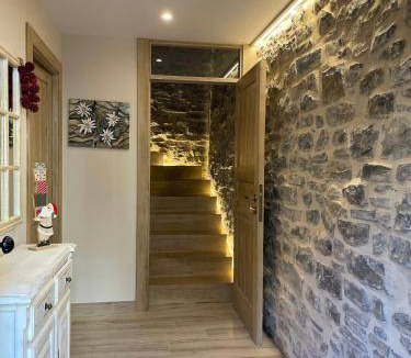 Biescas Apartment | 65 m² Apartment ∙ 2 bedrooms ∙ 5 guests