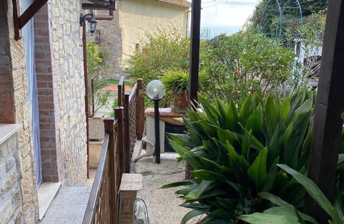 Castel d'Arno House | 65 m² House ∙ 2 bedrooms ∙ 6 guests