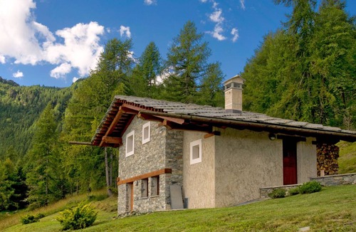 Sampeyre Villa | 65 m² Villa ∙ 2 bedrooms ∙ 5 guests