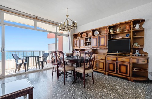 Sant Salvador Apartment | 67 m² Apartment ∙ 2 bedrooms ∙ 6 guests