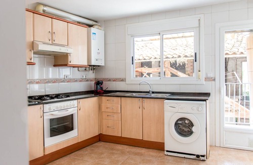 Tremp Apartment | 68 m² Apartment ∙ 3 bedrooms ∙ 5 guests