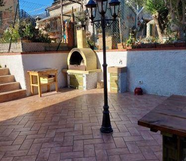 Calice Ligure Apartment | 70 m² Apartment ∙ 2 bedrooms ∙ 4 guests
