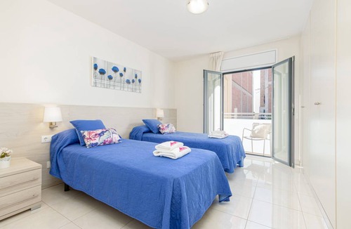 Roses Town Center Apartment | 70 m² Apartment ∙ 2 bedrooms ∙ 4 guests